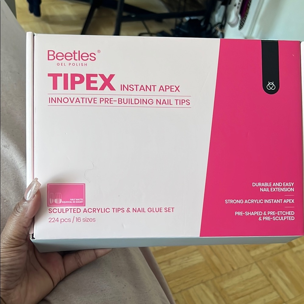 Beetles Nail Tips Kit